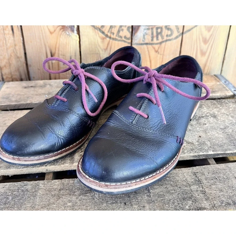 AHNU Oxford Black Shoes Preppy Emery Leather Lace Up Women's 6.5 / 37